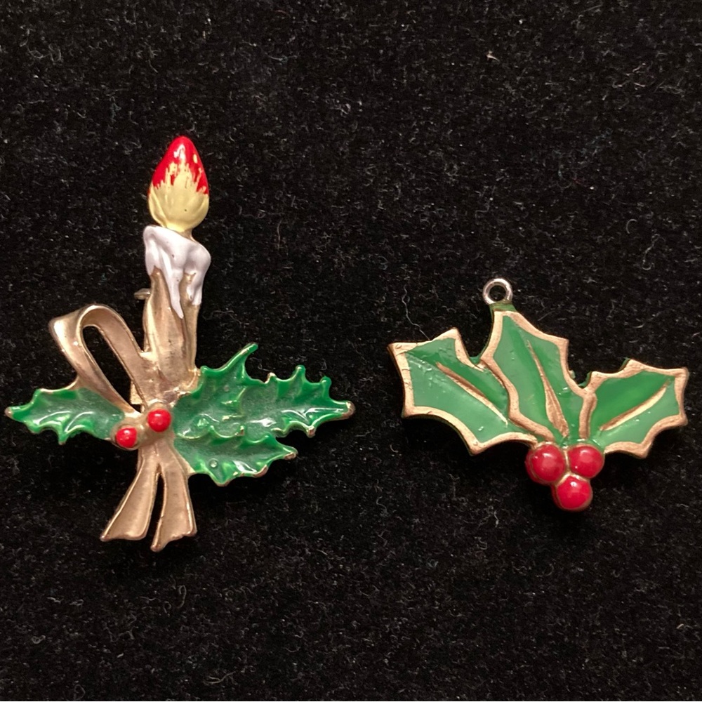 Vintage Holiday Holly Brooch and Pendant